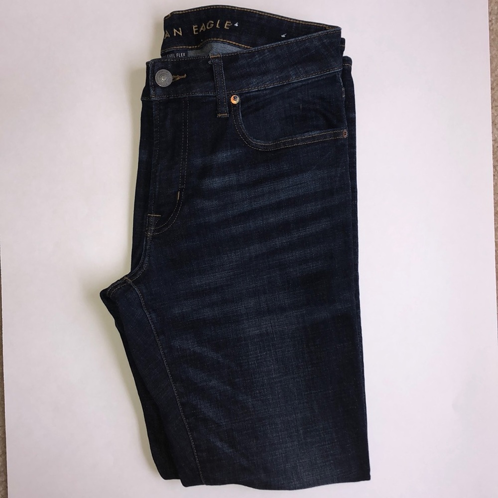 AE Slim Straight Darkwash Jeans 32x30